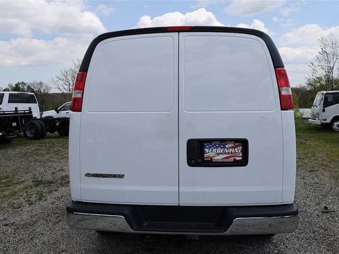 New 2026 Chevrolet Express 2500 w/ Driver Convenience Package RWD image 5