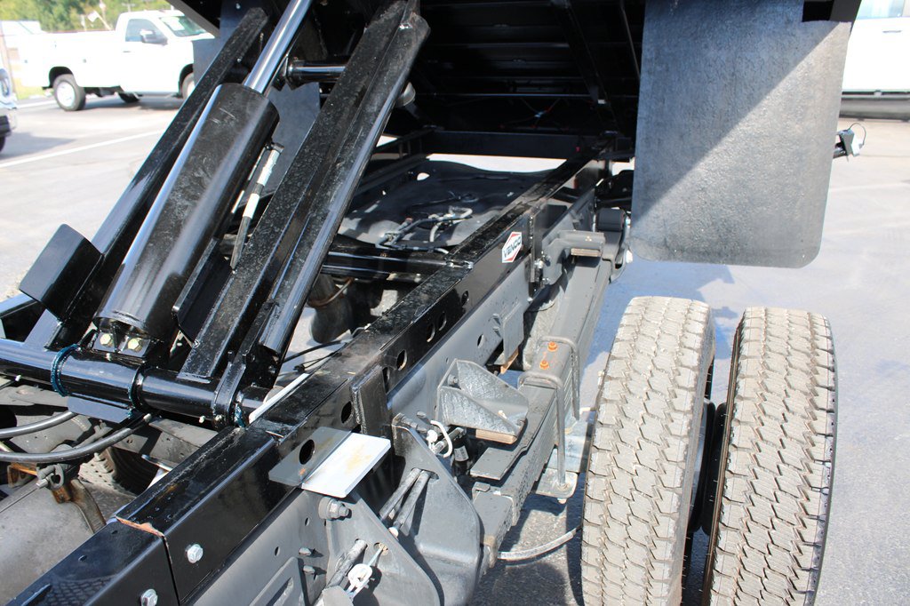 Used 2025 RAM 5500 Tradesman AWD/4WD image 35