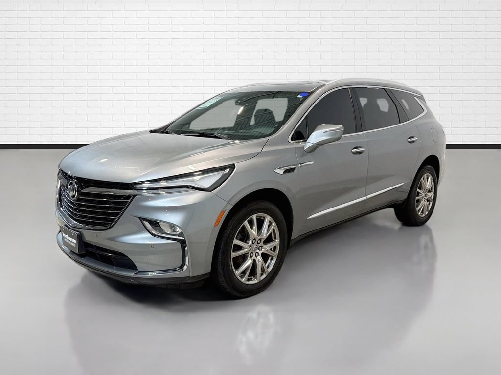 Used 2024 Buick Enclave Premium w/ Experience Buick Package AWD/4WD image 2