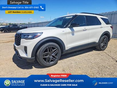 Used 2025 Ford Explorer ST-Line w/ Premium Package