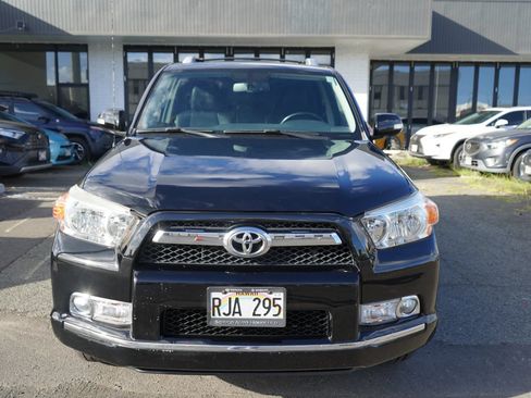 Used 2011 Toyota 4Runner Trail AWD/4WD image 4