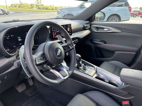 Used 2024 Dodge Hornet R/T image 9