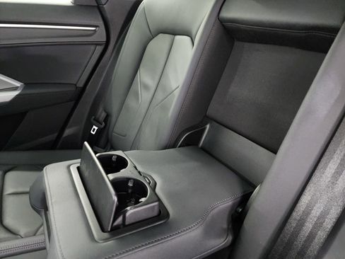 Used 2024 Audi Q3 2.0T Premium image 36