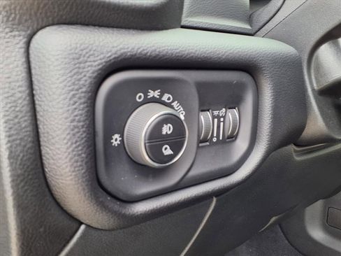 Used 2024 RAM 3500 Laramie w/ Towing Technology Group image 11