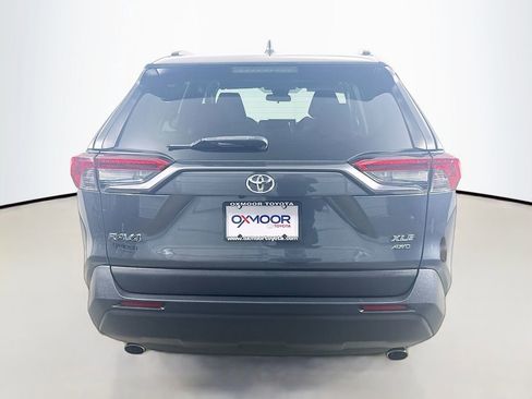 Certified 2020 Toyota RAV4 XLE image 6