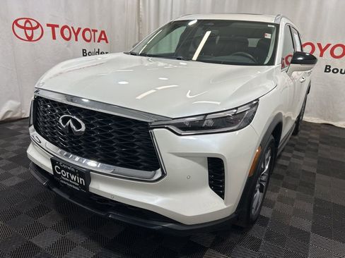 Used 2025 INFINITI QX60 Luxe w/ Cargo Package AWD/4WD image 3