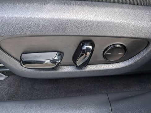 Used 2025 Lexus RX 350 Premium w/ Accessory Package (Z1) FWD image 20