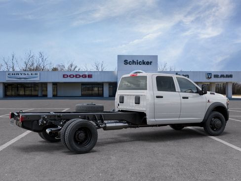 New 2026 RAM 4500 Tradesman AWD/4WD image 35