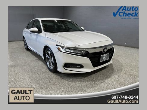 Used 2018 Honda Accord Touring image 1