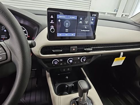 New 2026 Honda HR-V LX image 12