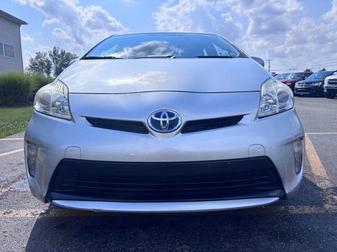 Used 2014 Toyota Prius Three FWD image 3