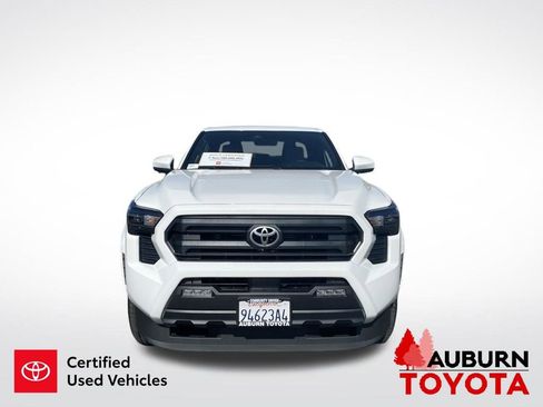 Certified 2024 Toyota Tacoma SR5 AWD/4WD image 3