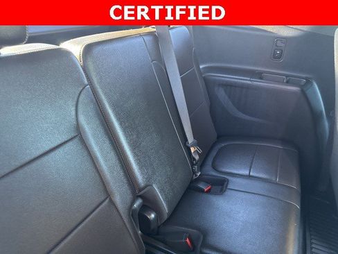 Used 2023 Chevrolet Traverse Premier w/ Redline Edition image 21