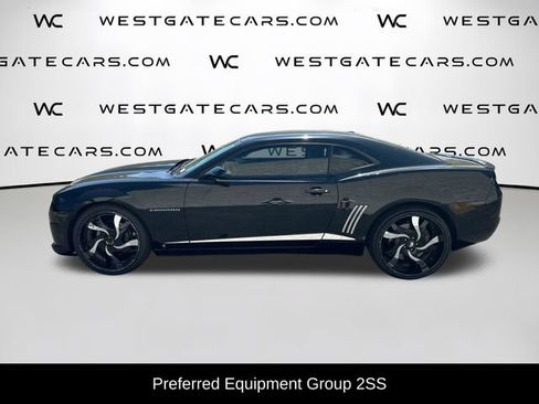 Used 2010 Chevrolet Camaro SS w/ RS Package RWD image 4