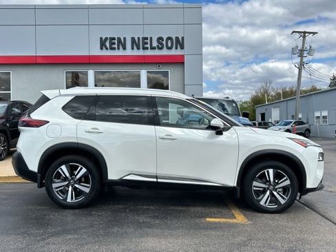 Used 2021 Nissan Rogue SL AWD/4WD image 15