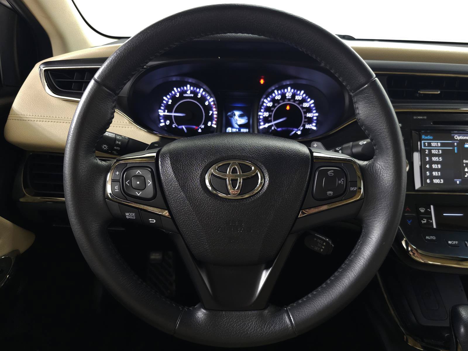 Used 2016 Toyota Avalon XLE Premium FWD image 16