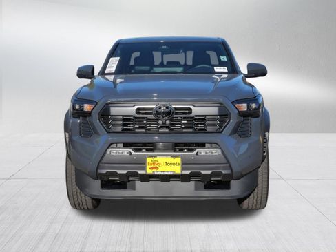 Certified 2026 Toyota Tacoma TRD Off-Road w/ TRD Off Road Premium Package AWD/4WD image 2