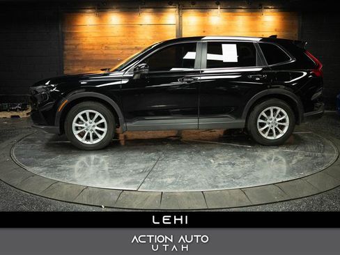 Used 2024 Honda CR-V EX image 1