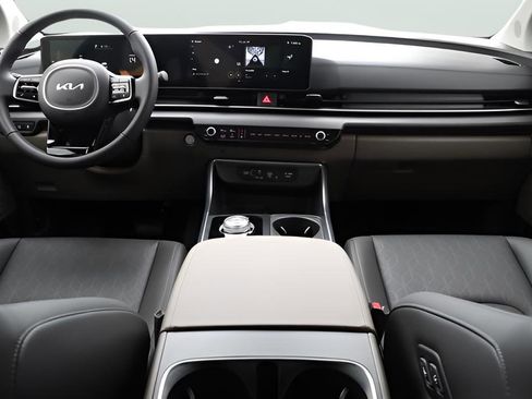 New 2026 Kia Carnival EX image 16