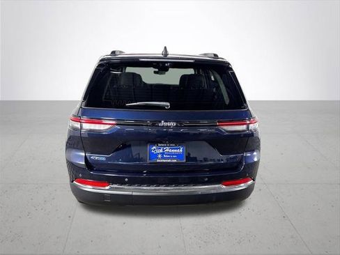Certified 2023 Jeep Grand Cherokee 4WD 4xe w/ Luxury Tech Group II image 8