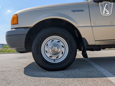 Used 2002 Ford Ranger 2WD Regular Cab image 36