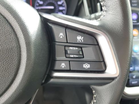 Used 2025 Subaru Outback Premium image 23