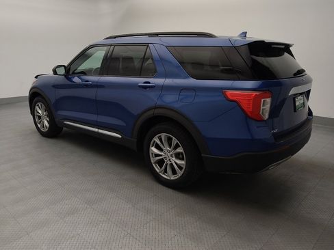 Used 2020 Ford Explorer XLT w/ Equipment Group 202A RWD image 5