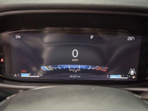 Used 2024 Jeep Wagoneer Series II w/ Flexible Seating Group image 19