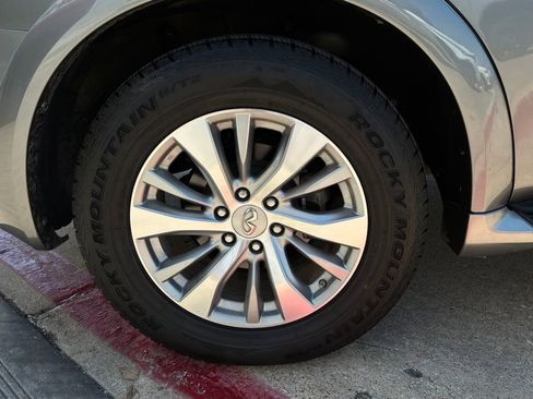 Used 2017 INFINITI QX80 2WD image 9