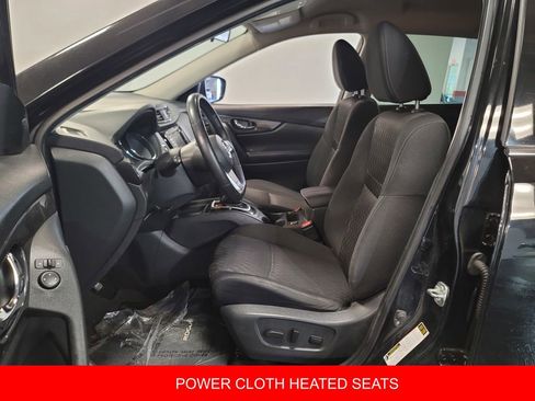 Used 2018 Nissan Rogue SV w/ Premium Package image 18