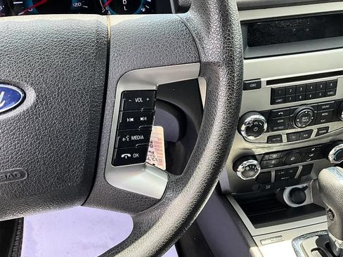 Used 2012 Ford Fusion SE FWD image 32