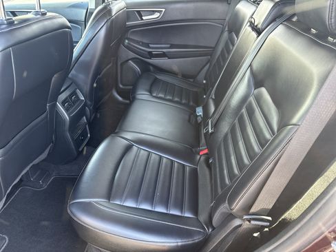 Used 2024 Ford Edge SEL AWD/4WD image 11