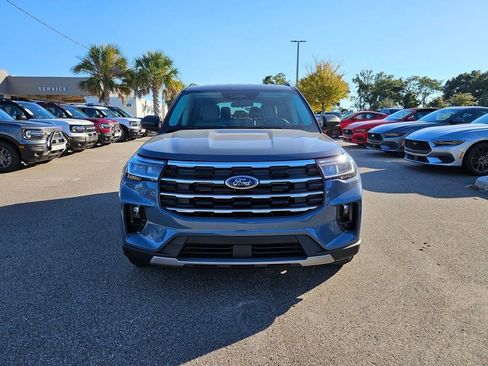New 2026 Ford Explorer Active w/ Active Comfort Package RWD image 2