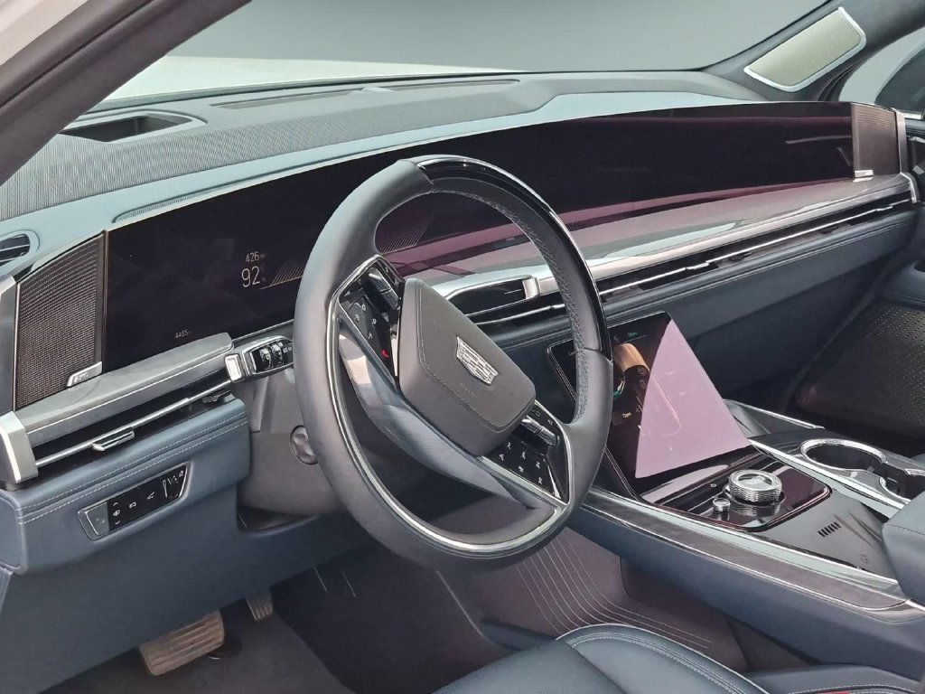 New 2025 Cadillac Escalade IQ Sport 2 AWD/4WD image 9