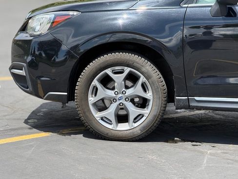 Used 2018 Subaru Forester 2.5i Touring w/ Popular Package #3B AWD/4WD image 8
