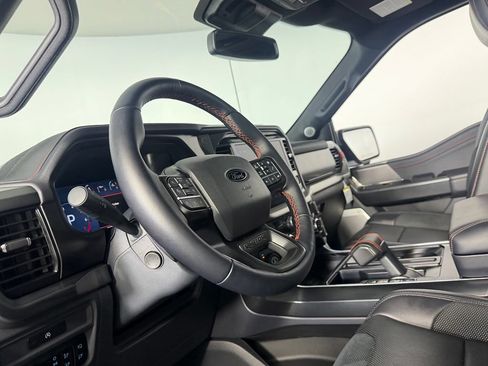 Used 2025 Ford F150 Raptor AWD/4WD image 25