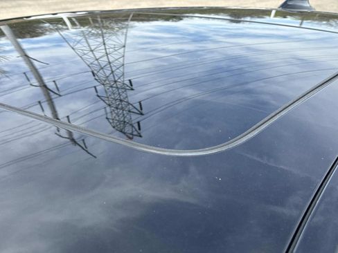 Used 2020 BMW 530i xDrive w/ Convenience Package image 11