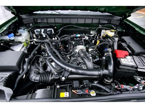 New 2025 Ford Bronco Badlands w/ Sasquatch Package image 12