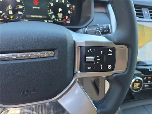 New 2026 Land Rover Discovery Dynamic SE AWD/4WD image 19