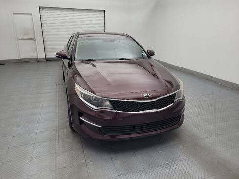 Used 2018 Kia Optima LX FWD image 14