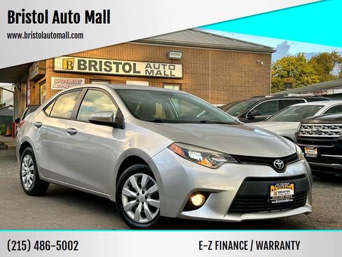 Used 2016 Toyota Corolla LE image 1