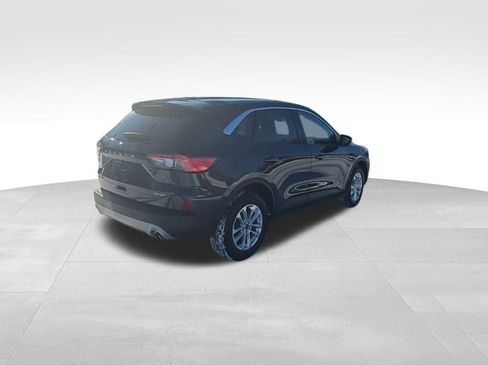 Certified 2022 Ford Escape SE w/ Cold Weather Package image 6