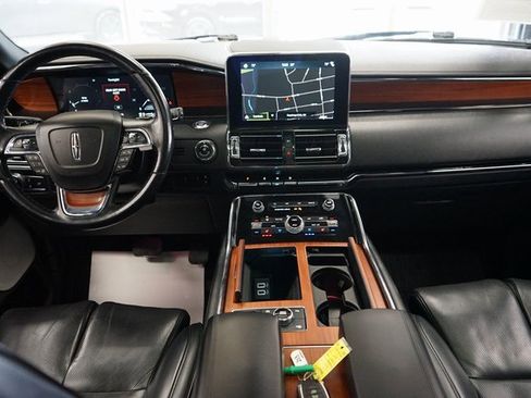 Used 2019 Lincoln Navigator Reserve image 49