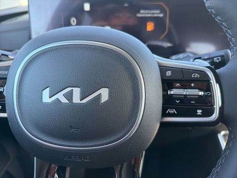 New 2026 Kia Carnival SX Prestige FWD image 26