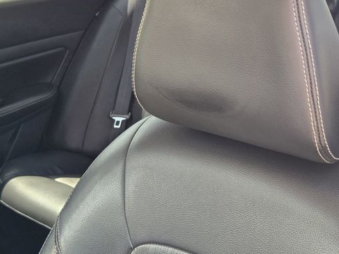 Used 2019 Nissan Altima 2.0 Edition One FWD image 18