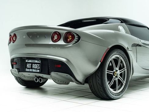 Used 2005 Lotus Elise RWD image 14