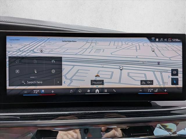 Used 2026 BMW i7 xDrive60 w/ Executive Package AWD/4WD image 12