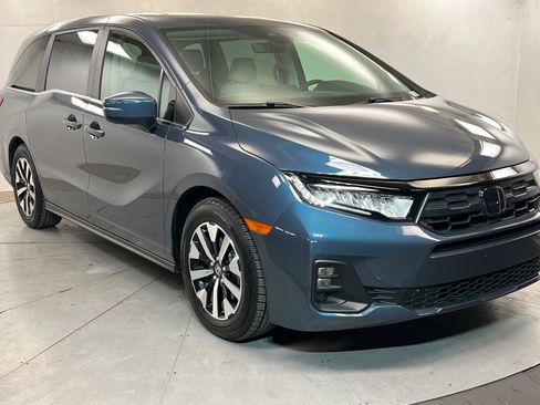 Used 2025 Honda Odyssey EX-L image 8