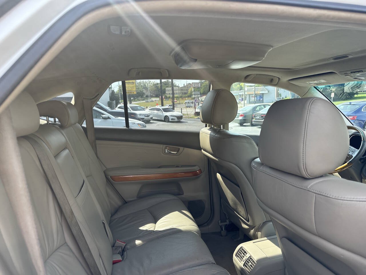Used 2006 Lexus RX 330 AWD image 9