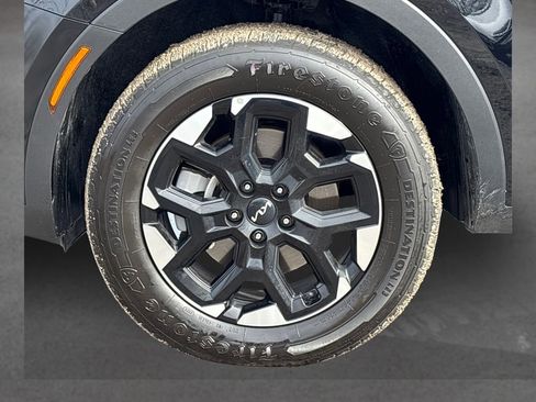 Used 2025 Kia Sorento S image 13